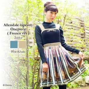 DisneyXSecretHoney allendale tapestry OP Frozen